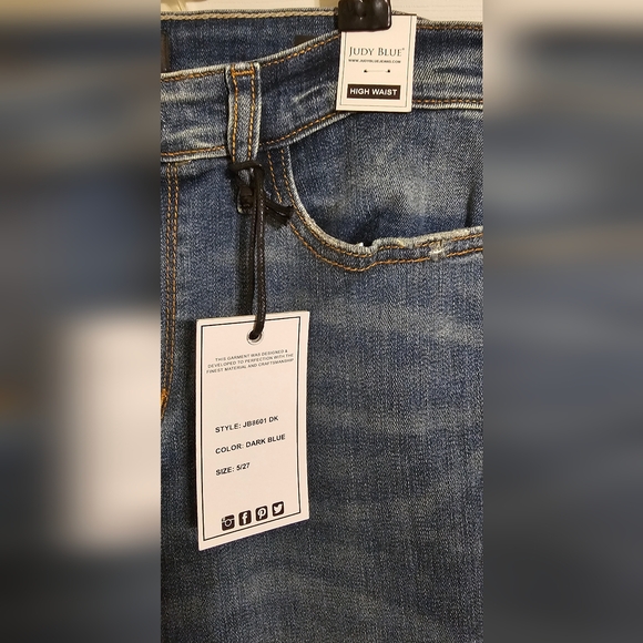 Judy Blue Jeans size 5/27 - Picture 2 of 5